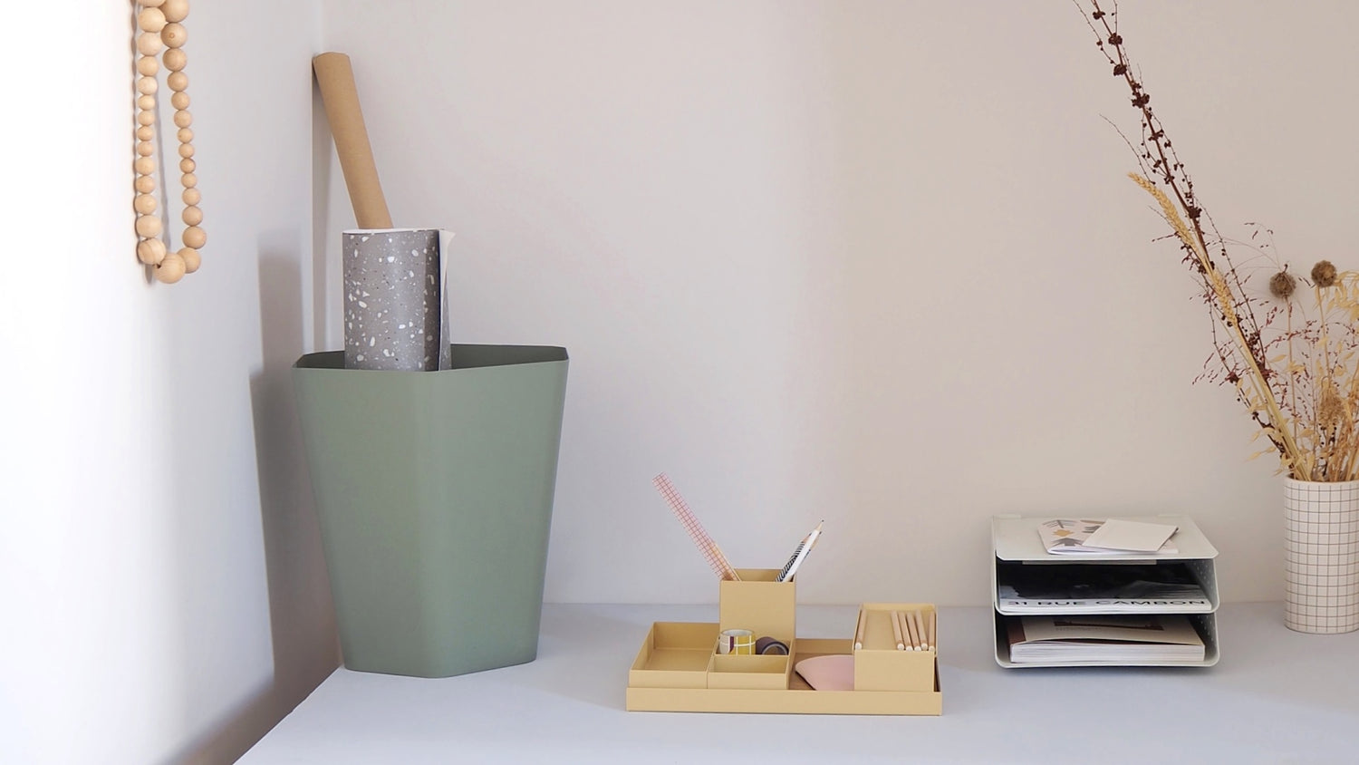 Come domare la cancelleria ribelle sulla scrivania