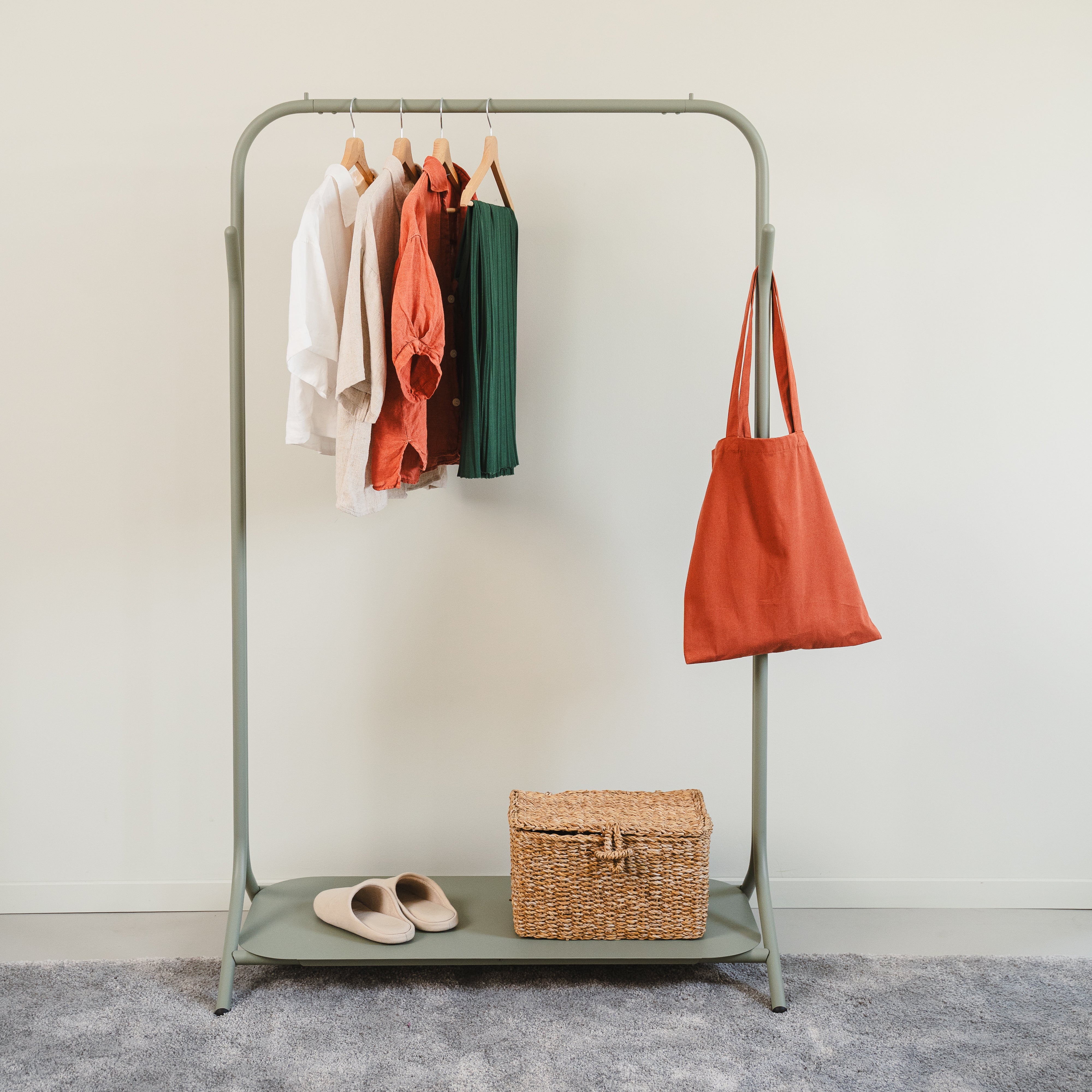 Oscar - Open Wardrobe