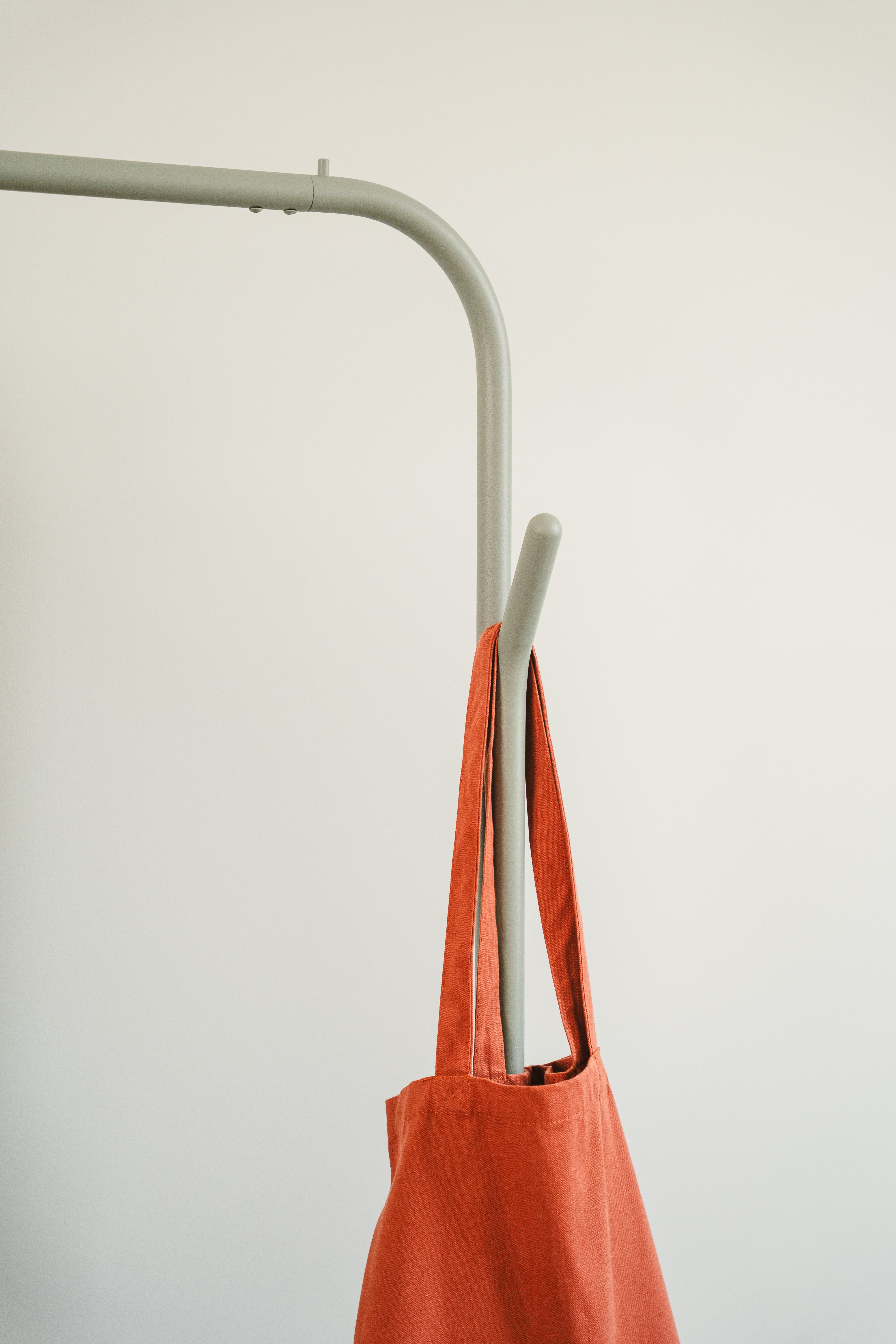 Oscar - Open Wardrobe