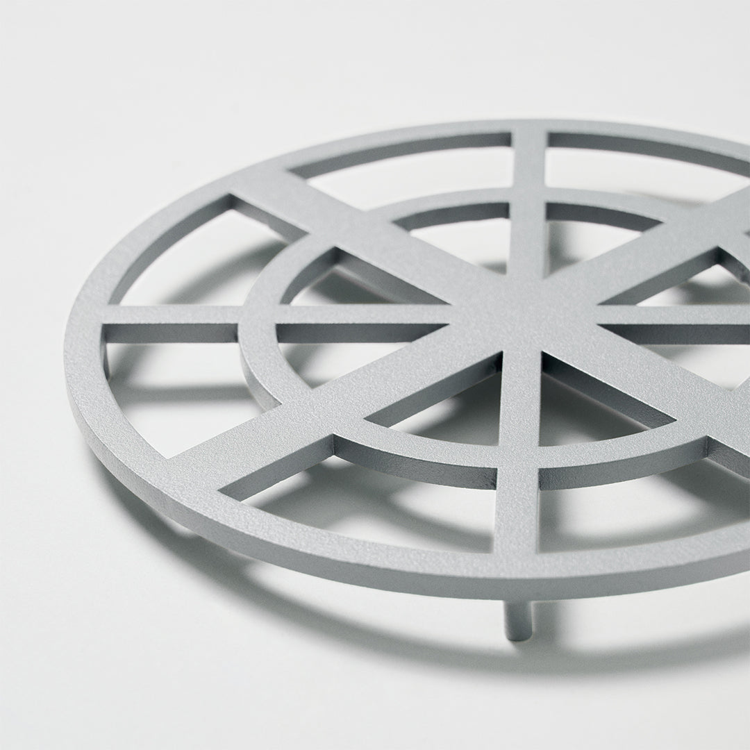 Belvedere Gardens - Trivet