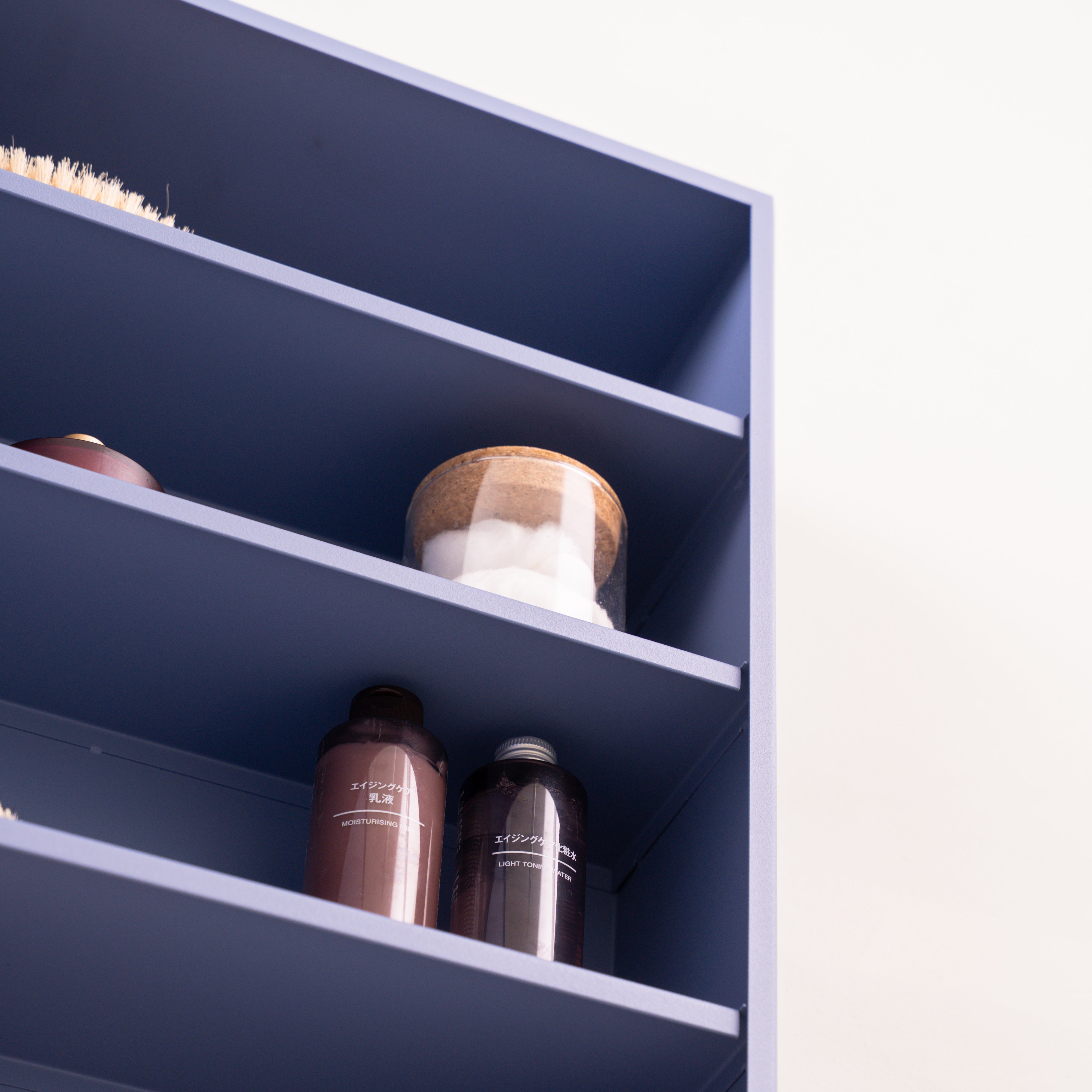 Stivetta - Espejo con almacenamiento