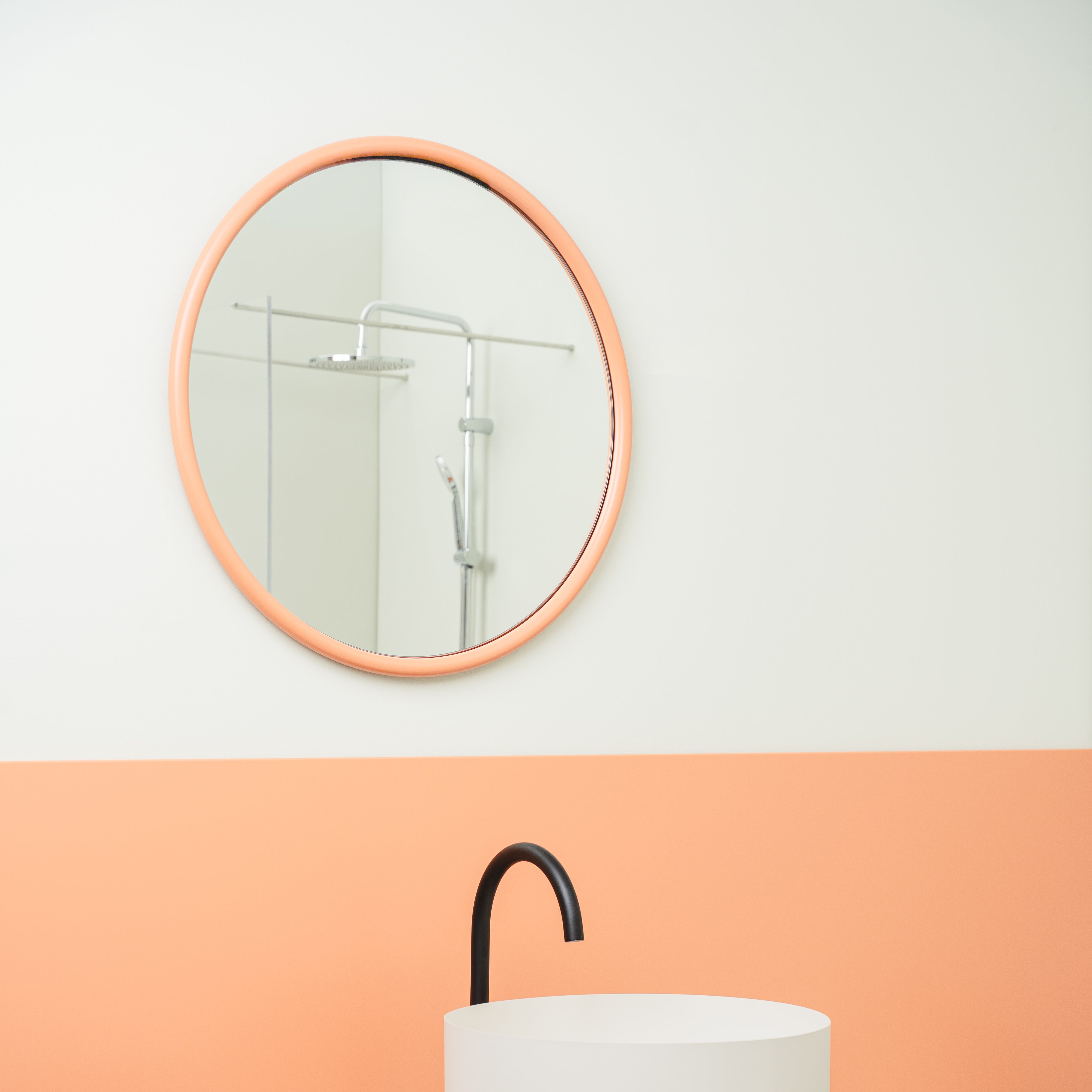 Odelia - Round Mirror