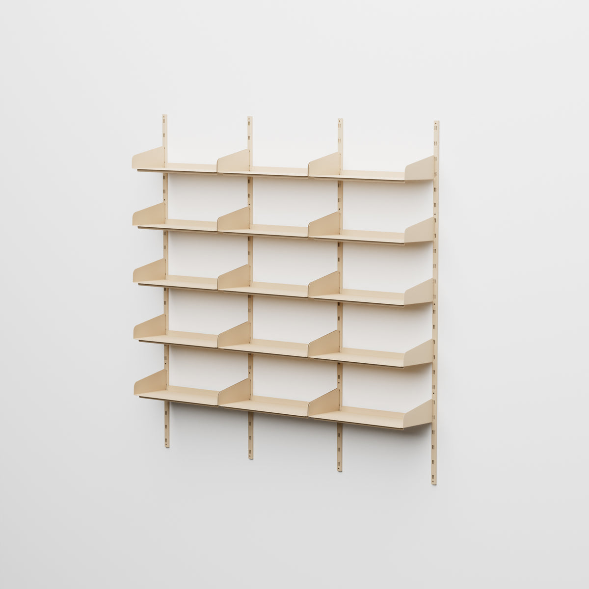 Linnea - Système mural modulaire 15 étagères de 60 cm, travée triple- Beige Luxor (COD01183)