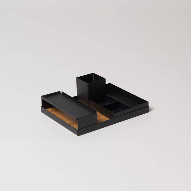 Charta and Domino - Desk Set