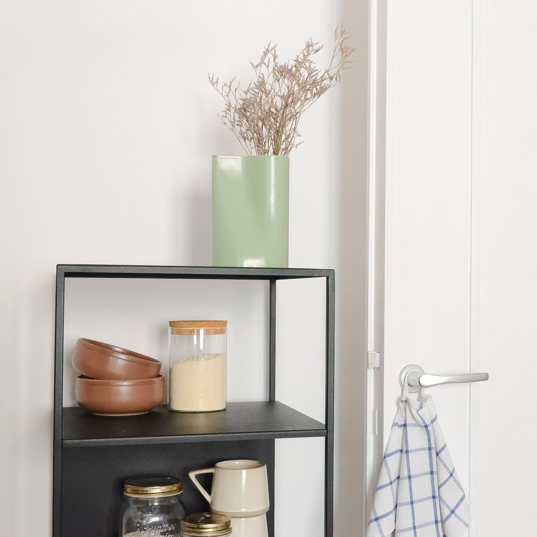 Levante - Column shelf