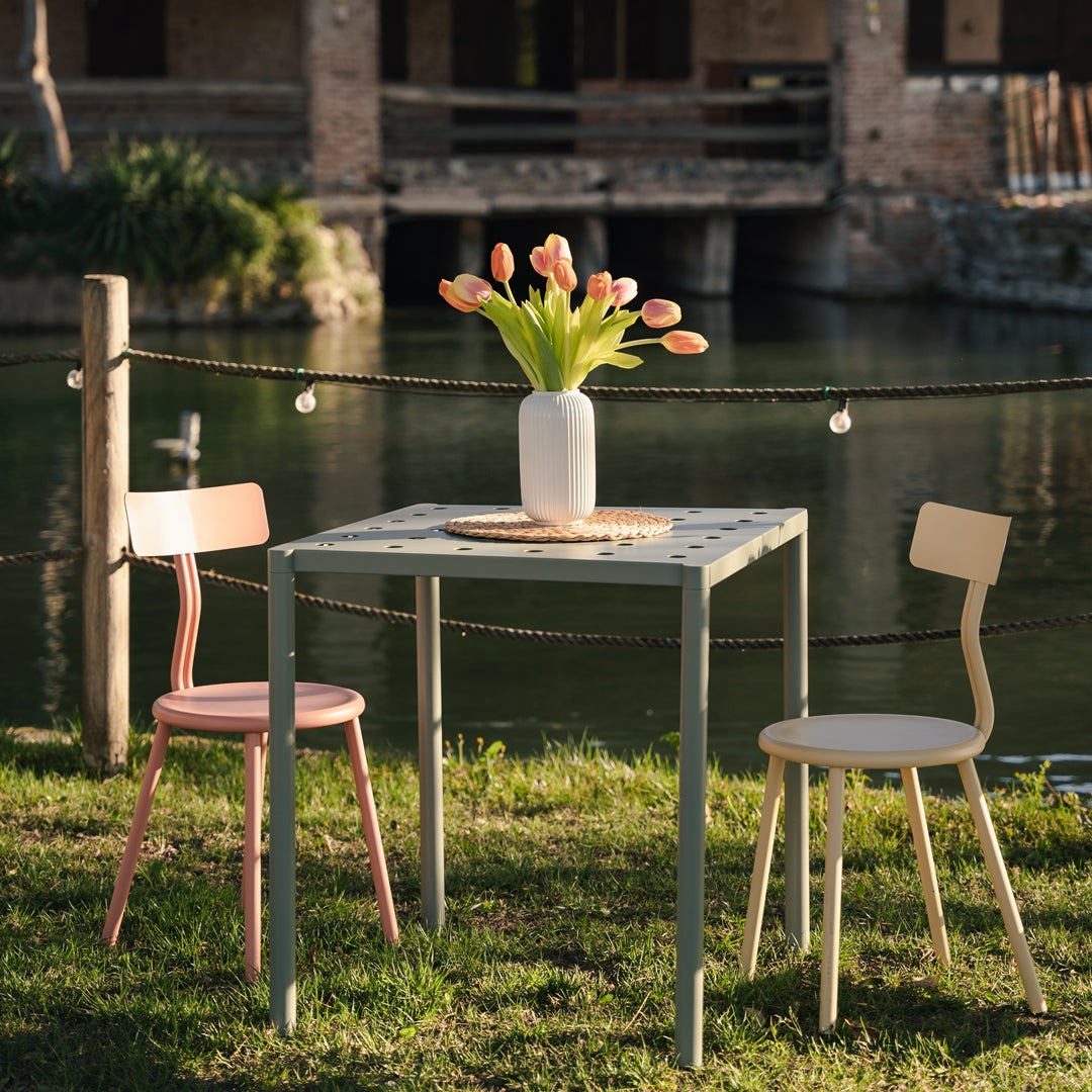 Iseo - Garden table