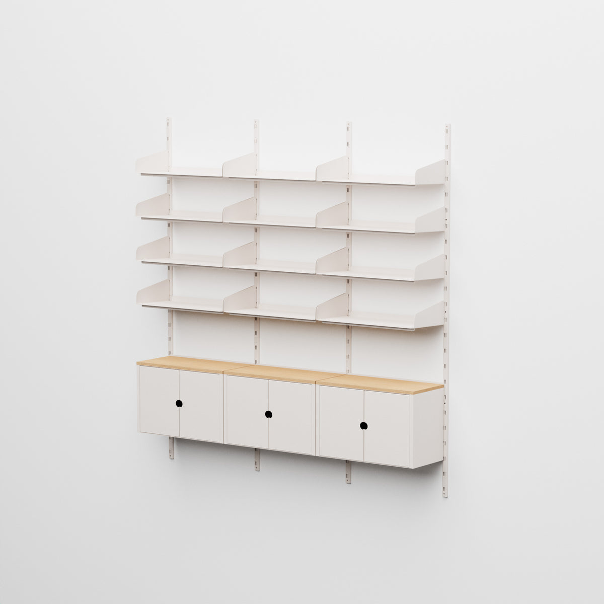 Linnea - Sistema modular de pared - 12 estantes de 60 cm y 3 módulos contenedores, vano triple- Blanco concha (RAL9001)