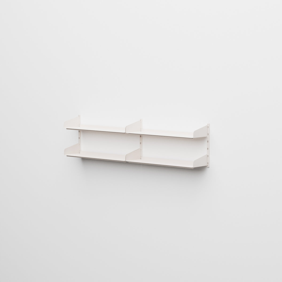 Linnea - Sistema Modulare a Parete con 4 mensole da 90 cm, Campata doppia- Bianco Conchiglia (RAL9001)
