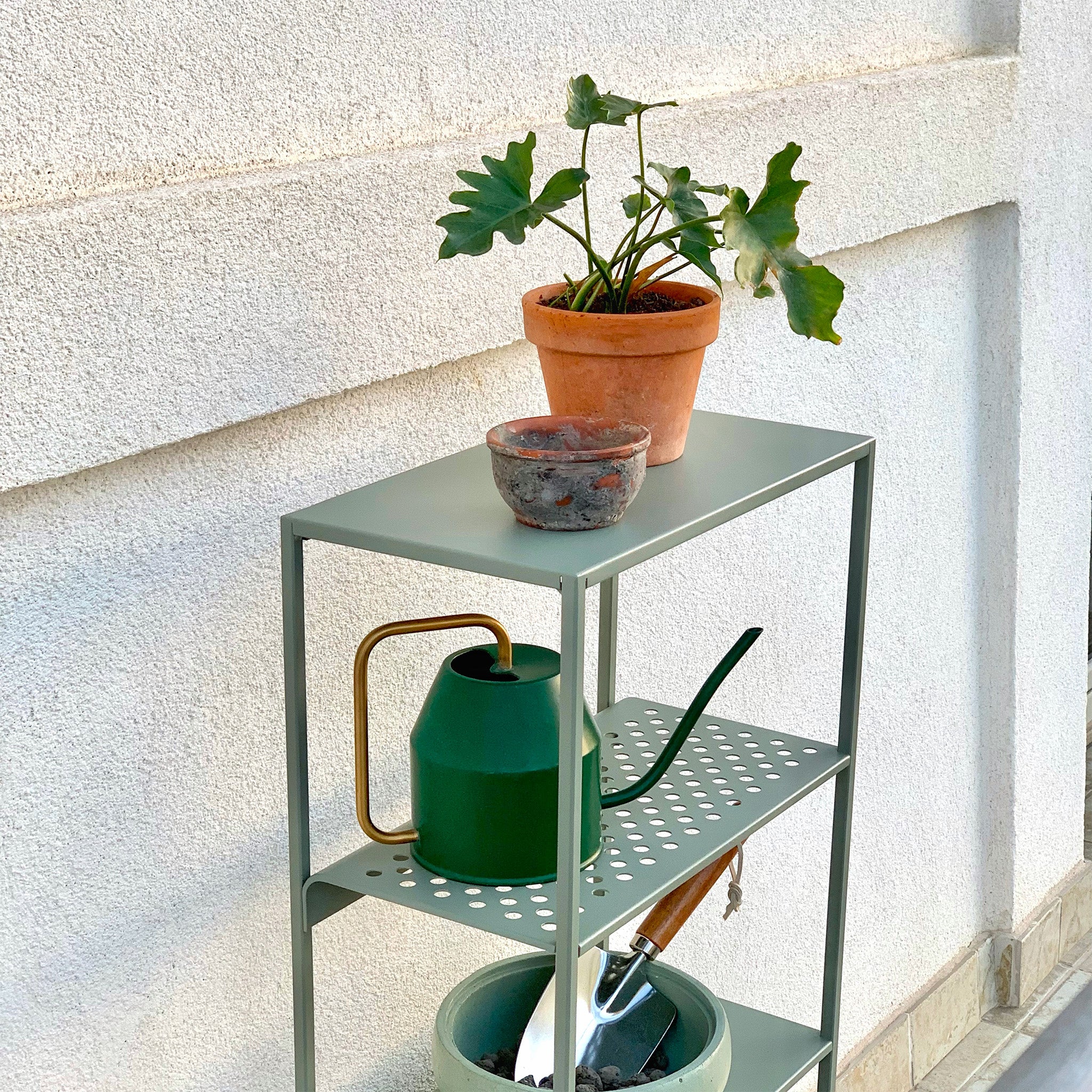 Levante Outdoor Shelf - Terracotta